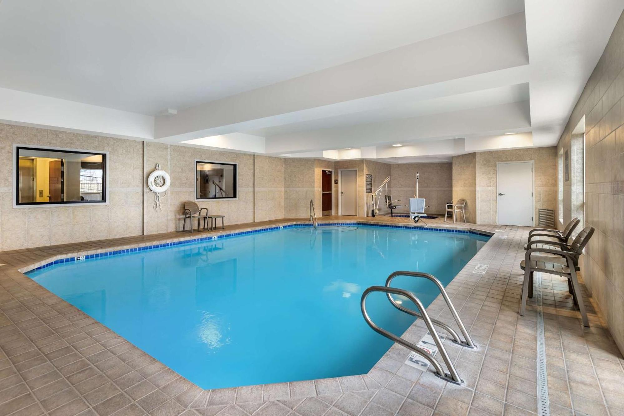Comfort Suites Redmond Airport Zewnętrze zdjęcie